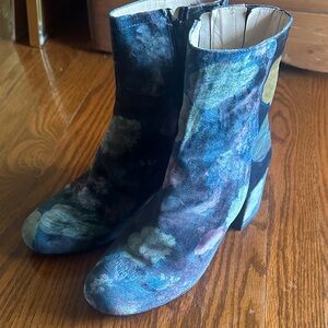 Anthropology - Miss L Fire Jeanie Floral Velvet Boots